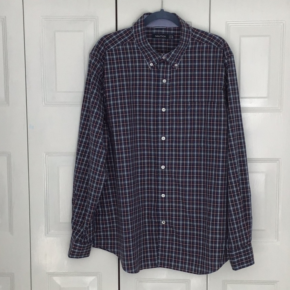 Men’s Nautica button down shirt size xl